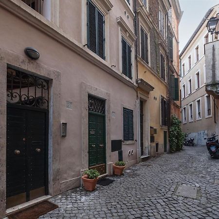 Piazza Navona & Pantheon Central Apartment Rome Bagian luar foto