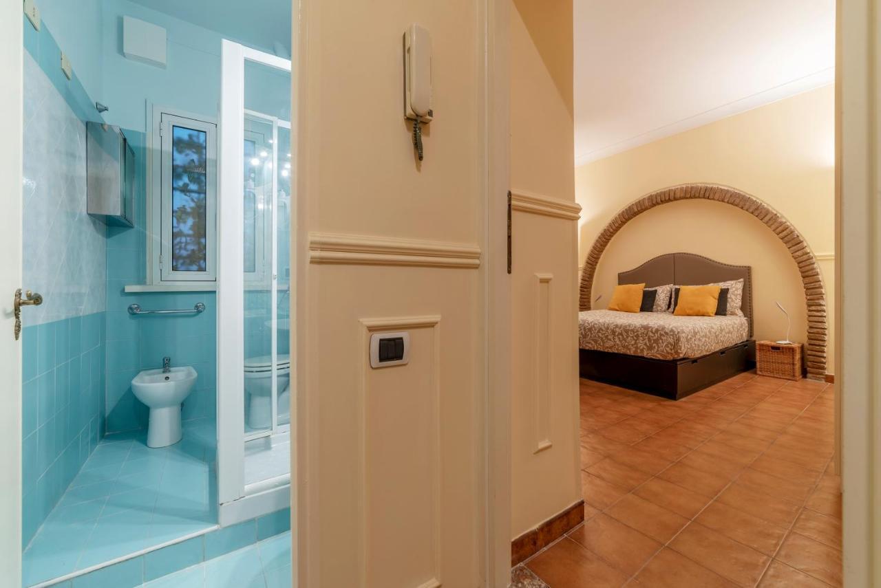 Piazza Navona & Pantheon Central Apartment Rome Bagian luar foto